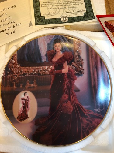 GONE WITH THE WIND Costuming a Legend Scarlett The Red Dress in Box! - Picture 2 of 5