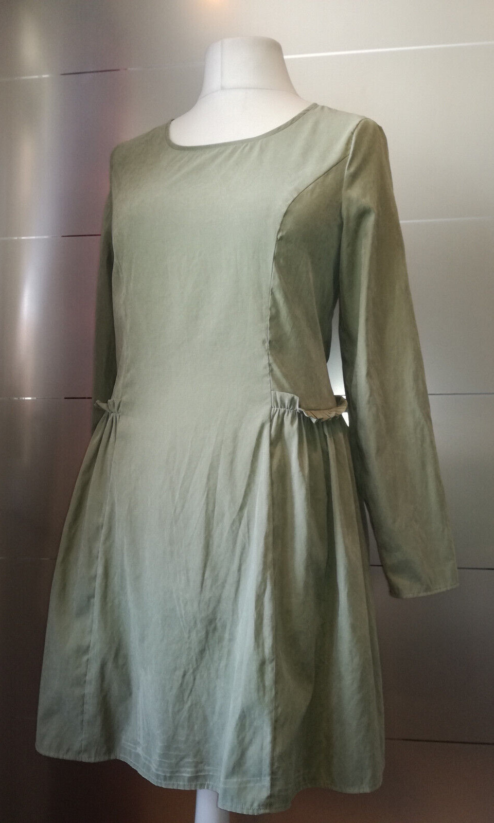 WOW! Extravagantes Damen- Kleid / Gr. S / Hochzeit / Taufe / Party