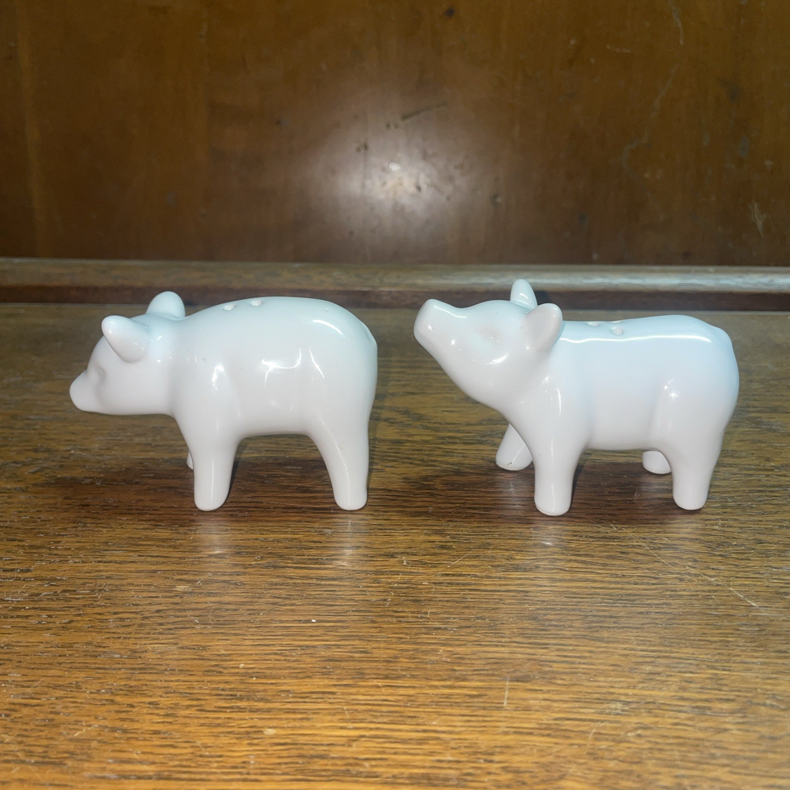 Salt & Pepper Shakers Pig White Milk Ceramic Glass Stoppers