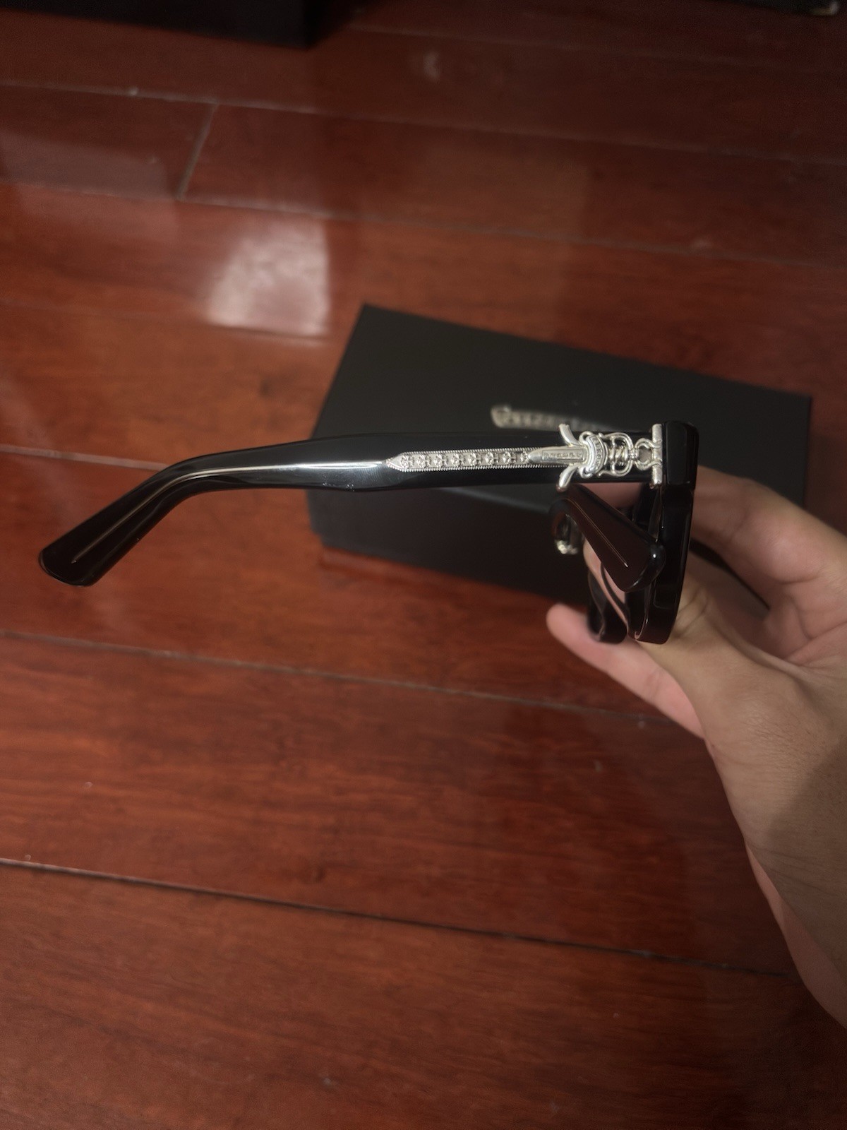 *READ DESCRIPTION* Chrome Hearts Vagillionaire II… - image 3