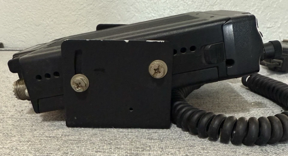 Radioaficionado Icom IC-207 VHF UHF FM transceptor móvil Foto 4 de 4