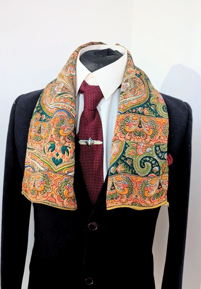 Men's Vintage Paisley Scarf, Gents 60's Silky Evening Scarf Opera Cravat - Image 2 of 4