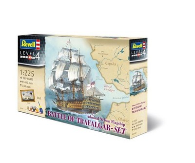 Revell 05767 1:225 Geschenkset ''BATTLE OF TRAFALGAR''