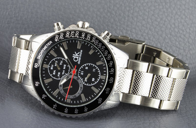 Daniel Khone Sporty Men's Watch Calendar Pilot Design Easy to Read Steel Band