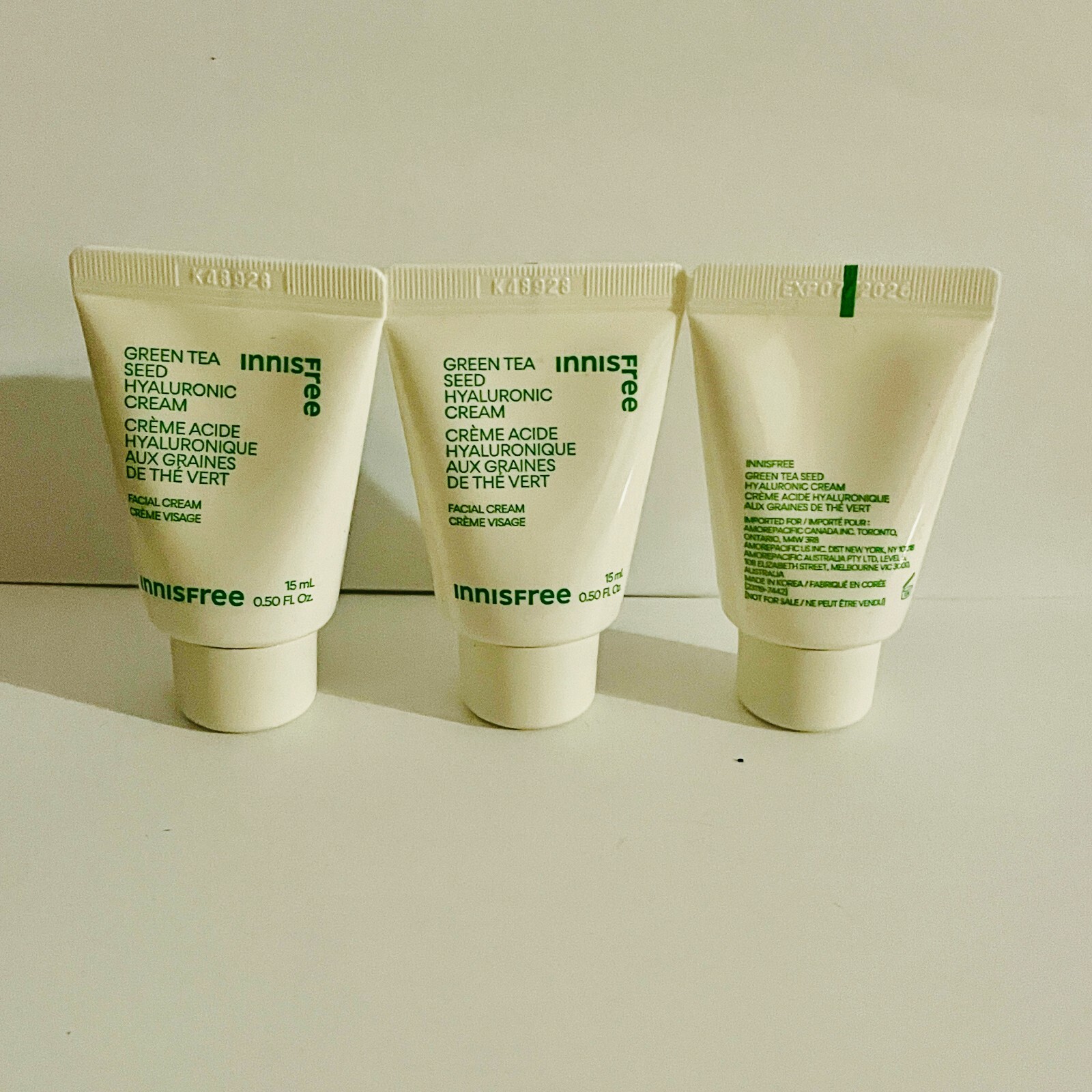 Innisfree Green Tea Seed Hyaluronic Acid Hydrating Cream Each Tube 15ml x3 =45ml