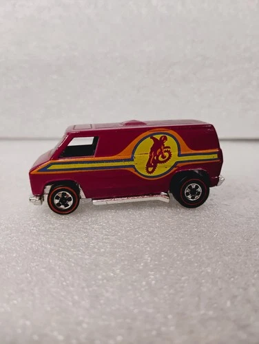1974 Hot Wheels Redline SUPER VAN Plum Motocross Bike Flying Colors Nice