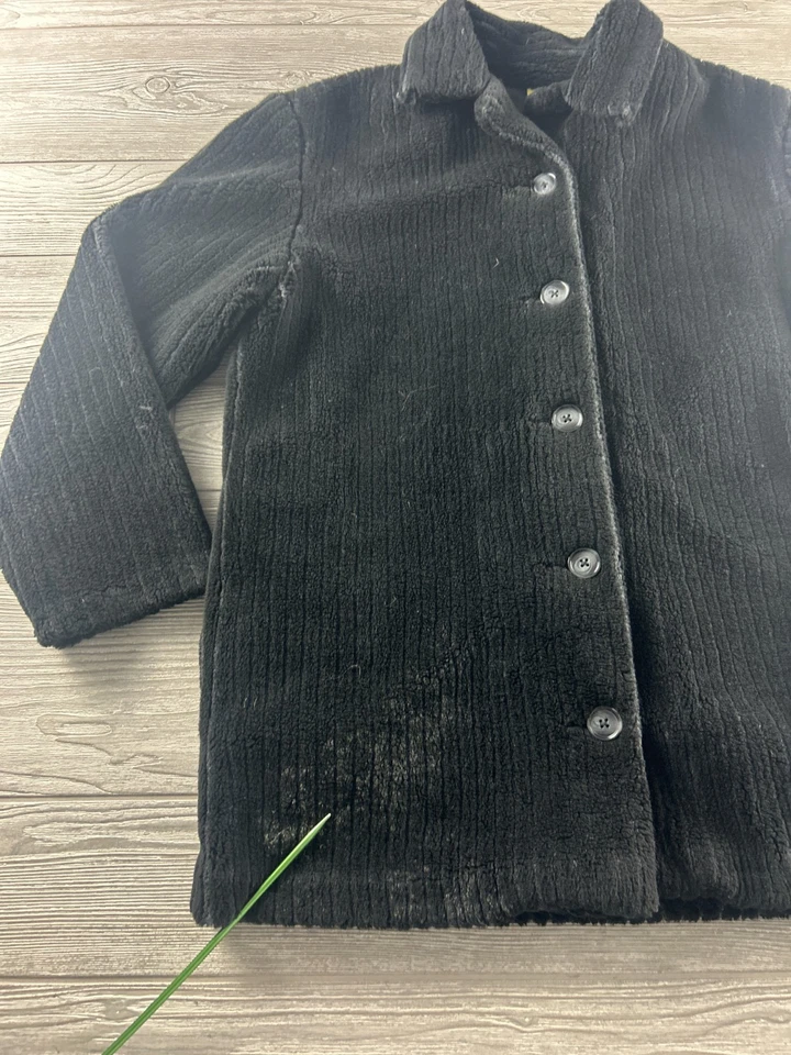 Chaqueta polar acanalada negra pequeña Hanna Andersson para mujer con botones Foto 3 de 4