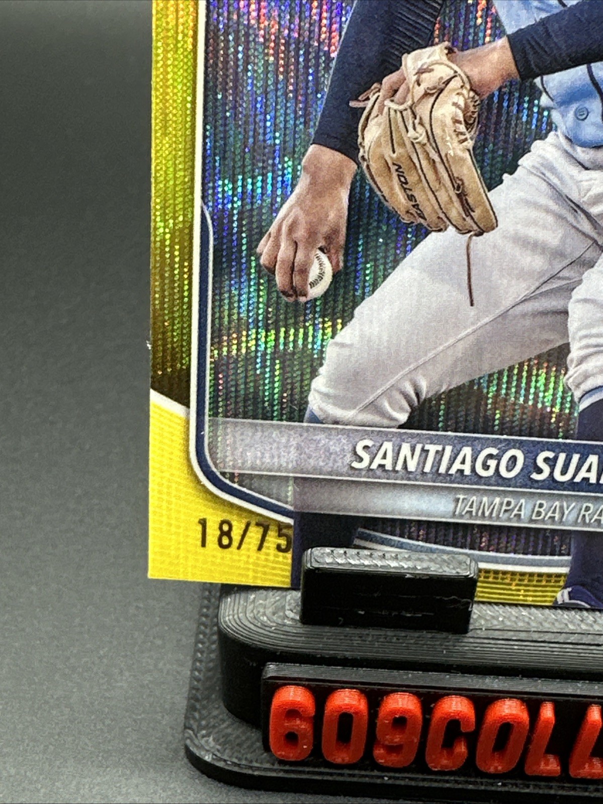 2025 Bowman Chrome Prospects Santiago Suarez BCP-142 Yellow Wave /75 B86 view 6