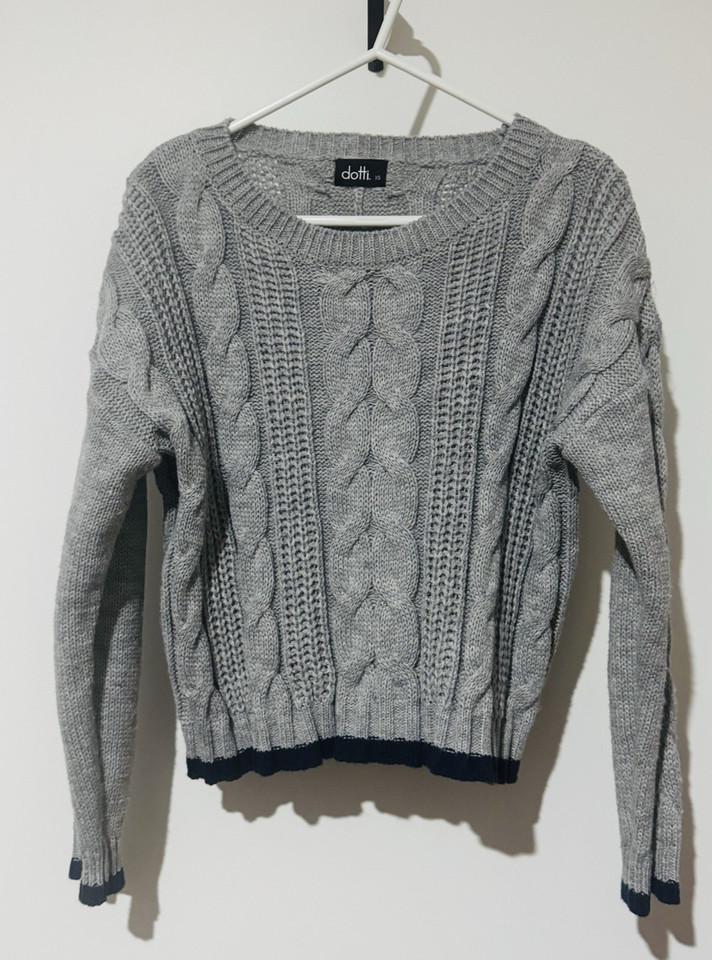 Dotti Women's Cropped Cable Knit Jumper Size XS Grey with Blue Trim
