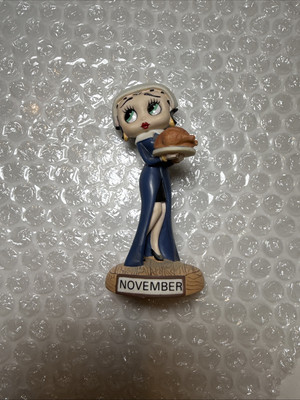 BETTY BOOP Boopin' Through The Year Danbury Mint 12 Figurine Wall