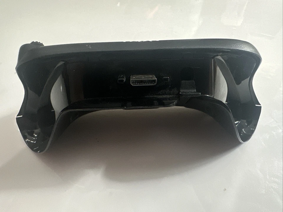 Nyko Type Pad 86125-Z09 XBOX ONE Type Pad Black And Orange Chat Pad - Image 4 of 4