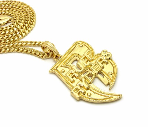 NEW RUFF RYDERS 'R' PENDANT & 24