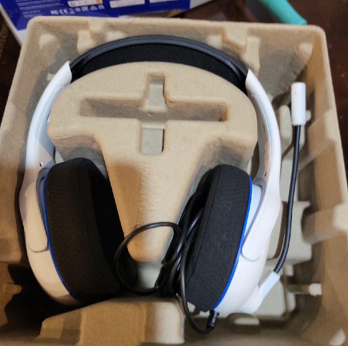 PDP PlayStation Airlite Pro Wired Stereo Gaming Headset International