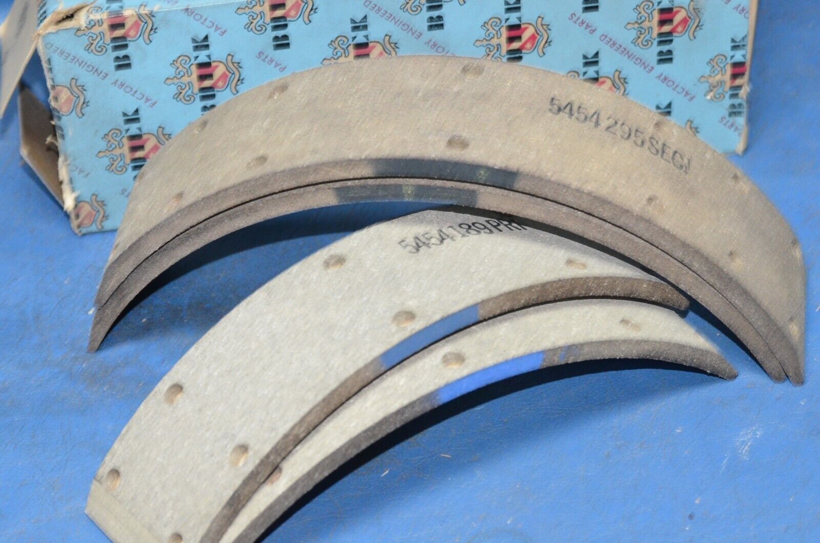 Picture 5 of 6