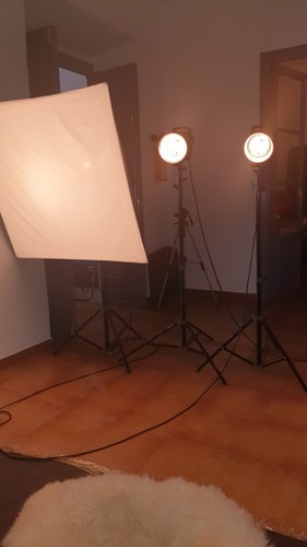 Estudio fotográfico completo - Kit de 3 Elinchrom BX500Ri más extras. - Imagen 3 de 12