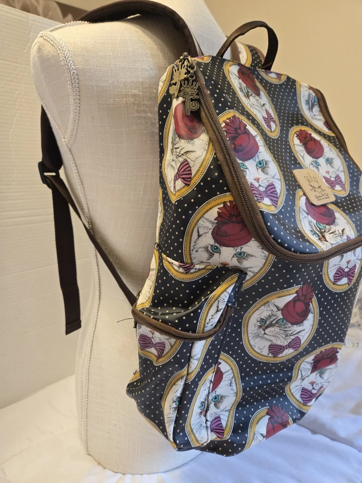 Única Mochila Queen Cat Taiwán Retro Borgoña Impermeable Trabajo Escuela Sombrero Rojo  Foto 3 de 4