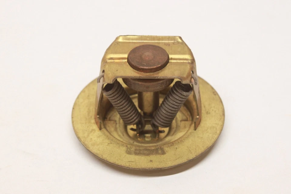 Nuevo de Lote Antiguo 1953 1954 Cadillac 331 Motor Sistema de Enfriamiento Termostato GM Harrison 3131357 Foto 3 de 4