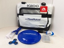 Igloo Marine Maxcold Carry Cooler Bag 36 Can Capacity  w/ Toys & Shoulder Strap