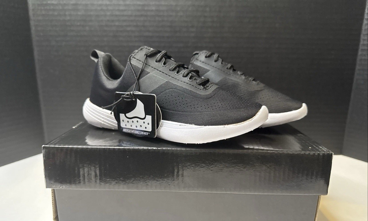 Pastry Studio Trainer Dance Sneaker Black/White Kids Size 3y