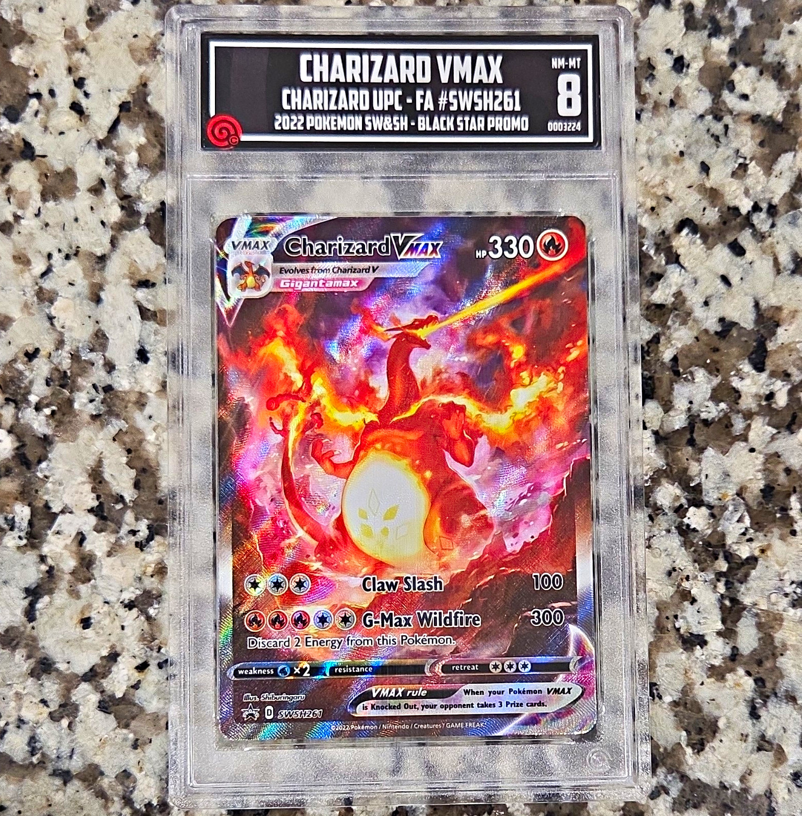 The Pokémon Company 2022 Charizard VMAX Holo Promo SWSH261 330HP ENG 8