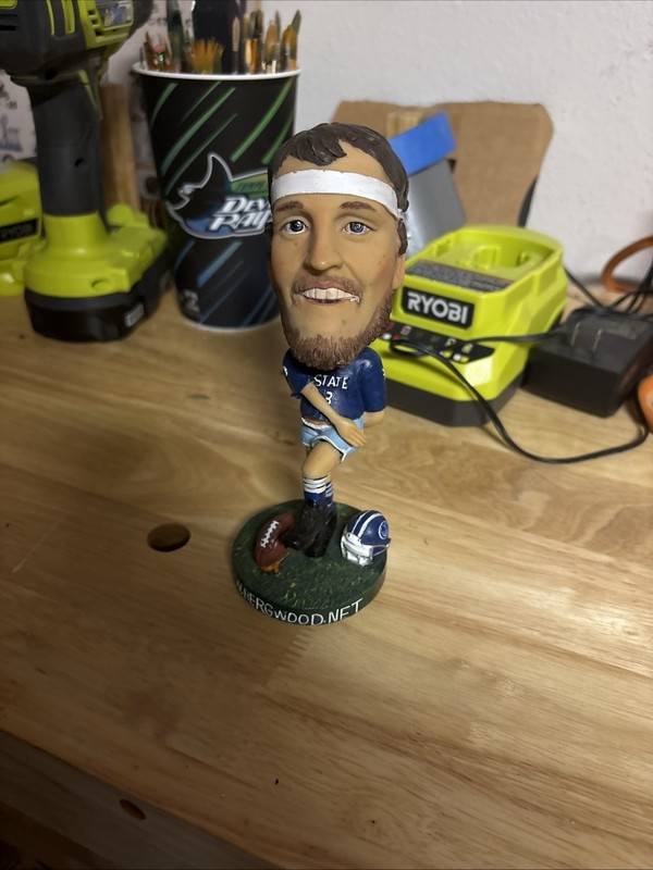 Bergwood Football Bobblehead And Bobble Leg Allstate