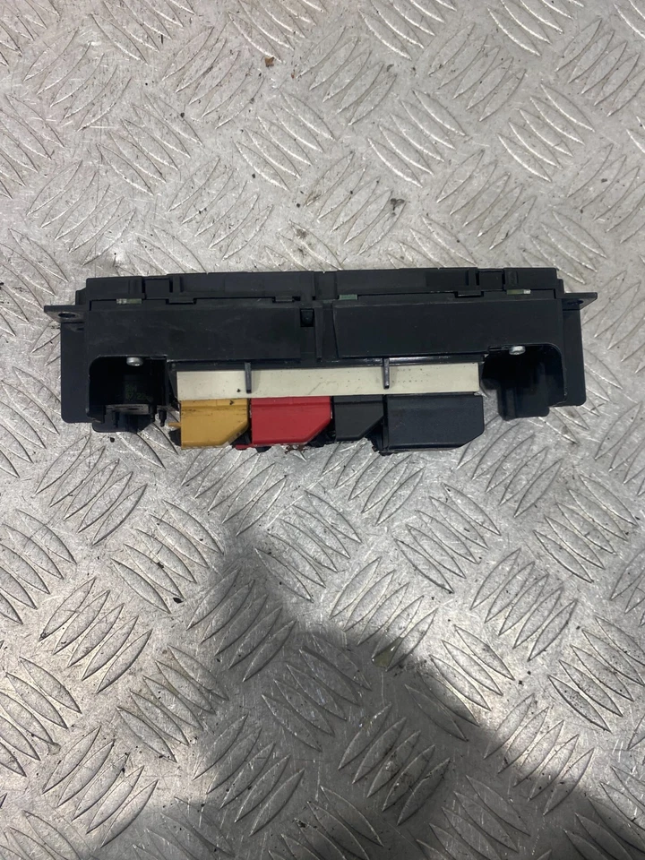 2001 VOLKSWAGEN PASSAT B5 НАГРЕВАТЕЛЬ МОДУЛЬ УПРАВЛЕНИЯ #10 - Изображение 4 из 4