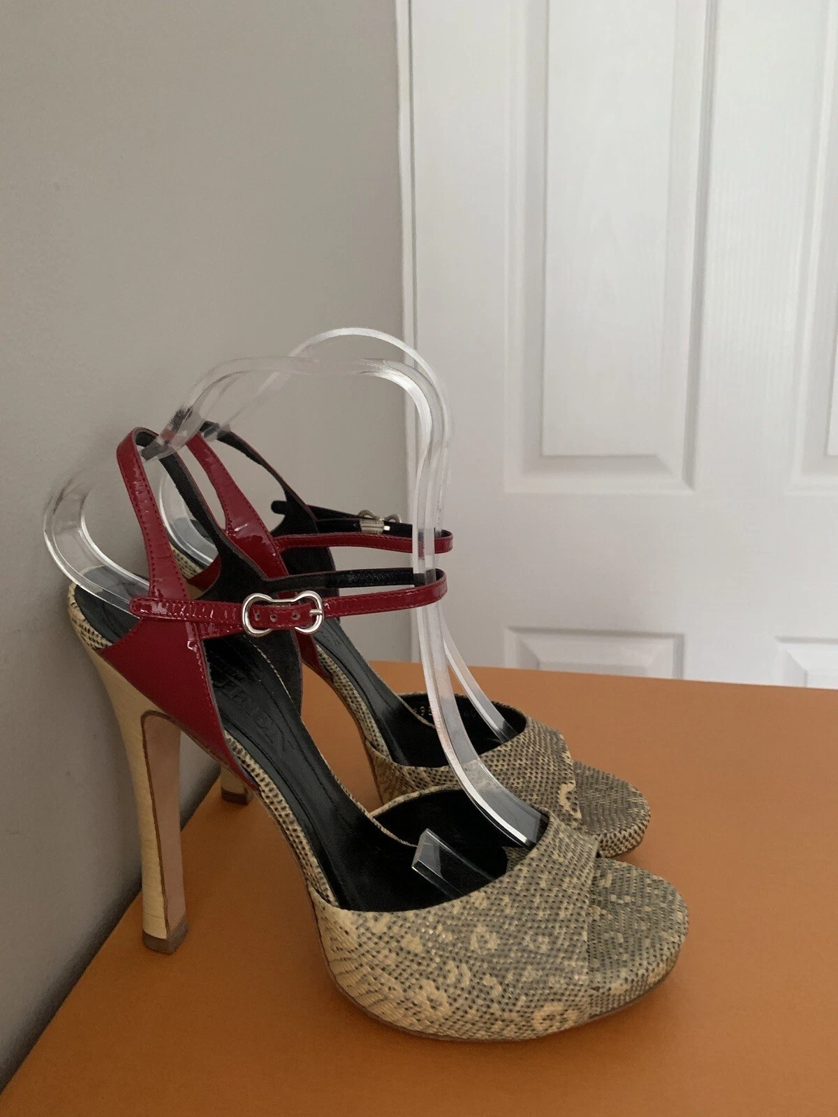 Sandali donna Alexander McQueen pelle di serpente rosso vernice tacco alto taglia 40 nuovi con scatola