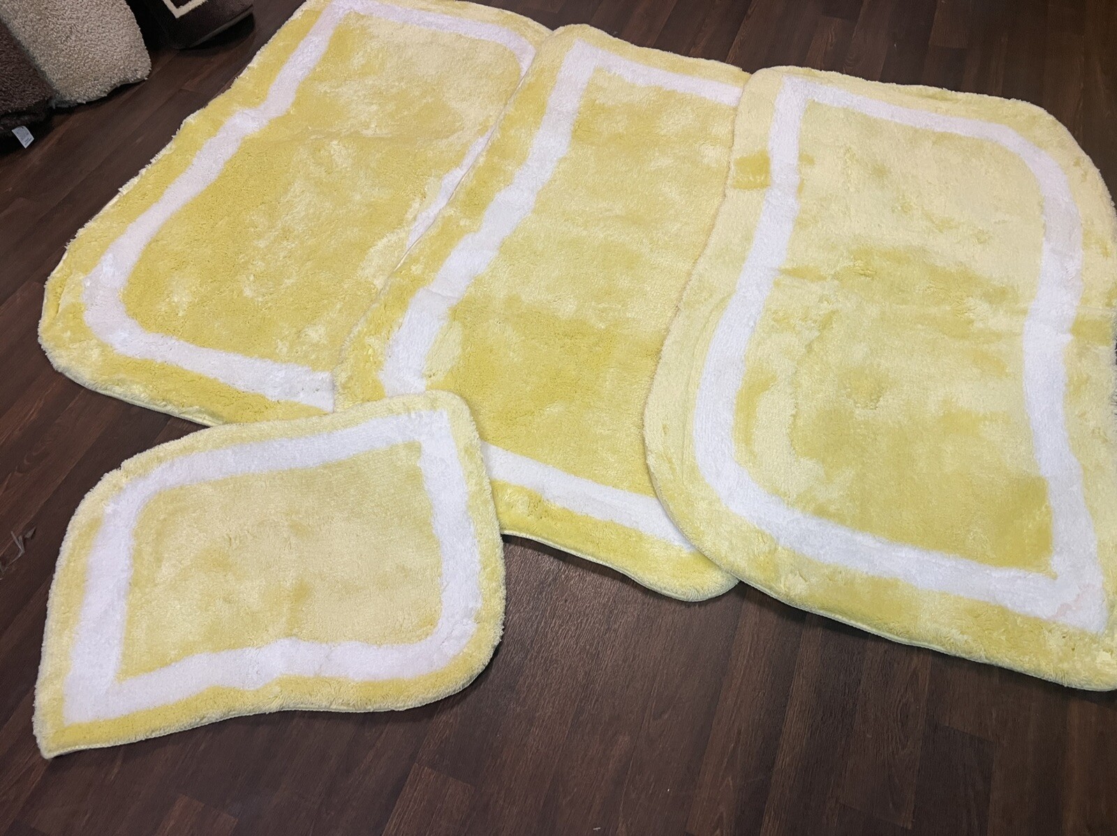 X ROMANY GYPSY WASHABLES GERMAN MATS NEW MATS THICK SETS OF 4 RUGS