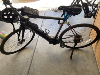 2019 Cannondale Quick NEO EQ Pedal Assist Fitness E-Bike Bosch 54cm Medium
