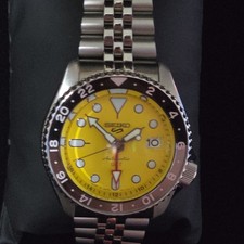 Seiko 5 GMT Mecahnical 42.5mm Men Sports Yellow Automatic Diver- SSK017 2