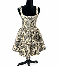 Alice + Olivia Women’s Black/White Floral Fit & Flare Dress S Square Neck Zip