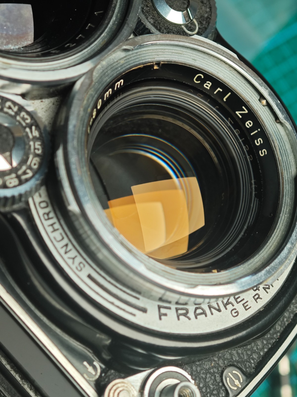 Rolleiflex TLR camera 2.8F 2.8E 2.8D 2.8C Planar take lens g