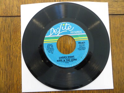 Kool & The Gang   Ladies Night / Too Hot - 1979 - De-Lite DE-801 7'' Single G