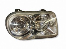 Feu avant (phare) Chrysler 300C