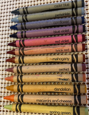 12 Retired Binney & Smith Crayola Crayons Periwinkle Dandelion Cadet Blue 1999
