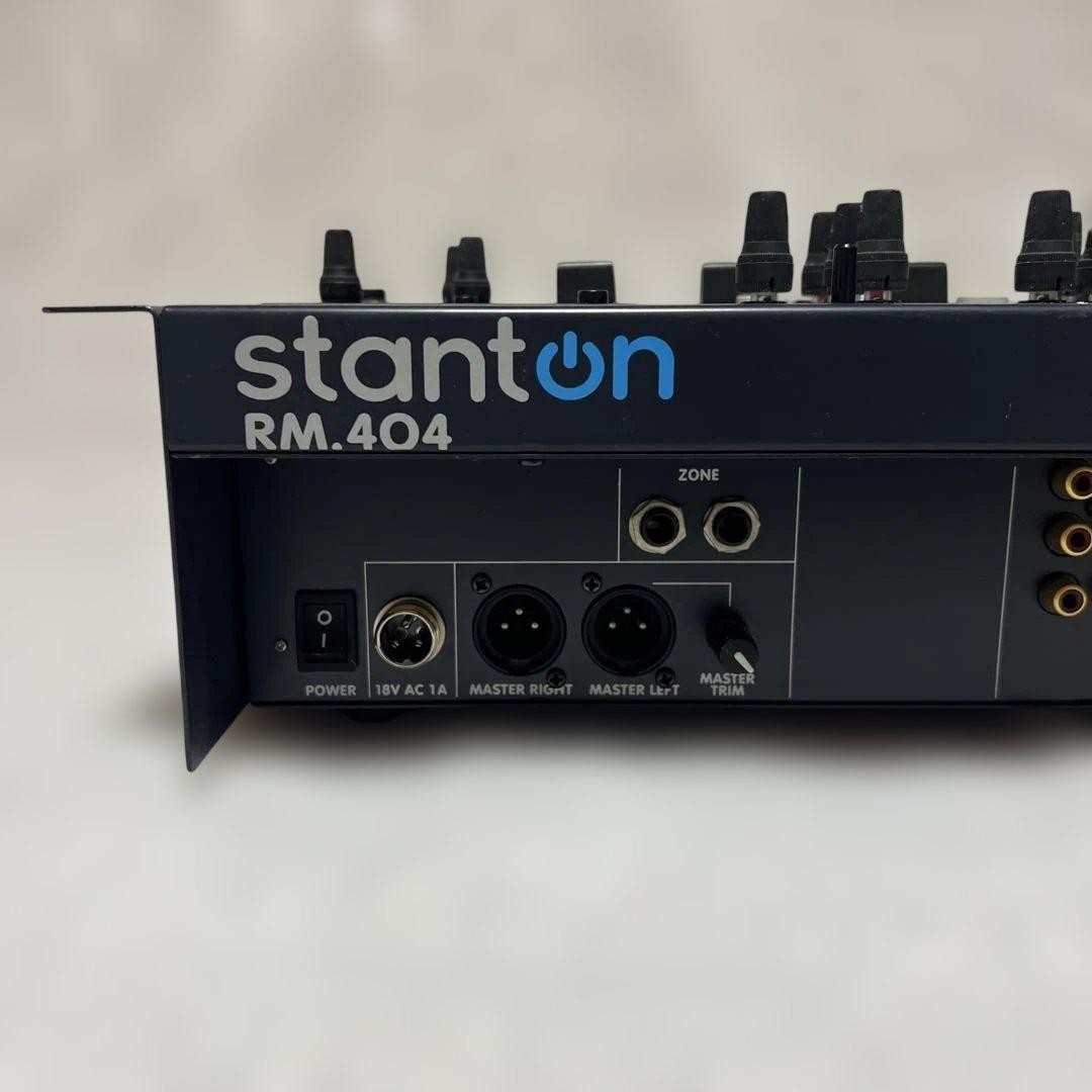 Stanton RM.404 DJミキサー Stanton RM.404 DJ Mixer 4-Channel SST Vintage Pro Phono Line Fully