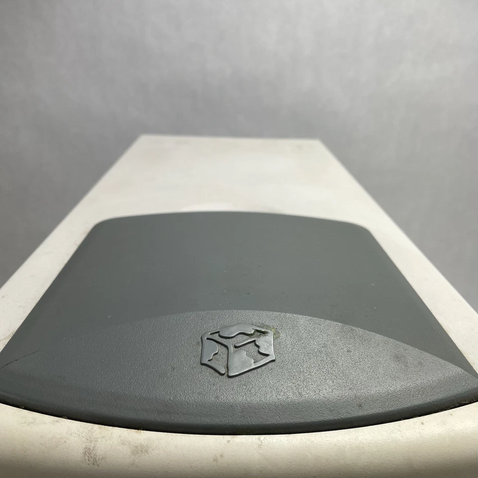 Gateway ATXSTF Select 1100 AMD Athlon 1.10 GHz 128 MB Ram No HD No OS - Image 3 of 4