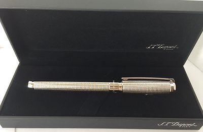 S.T. Dupont D Line Blazon Fountain Pen, Palladium Finish, 410671