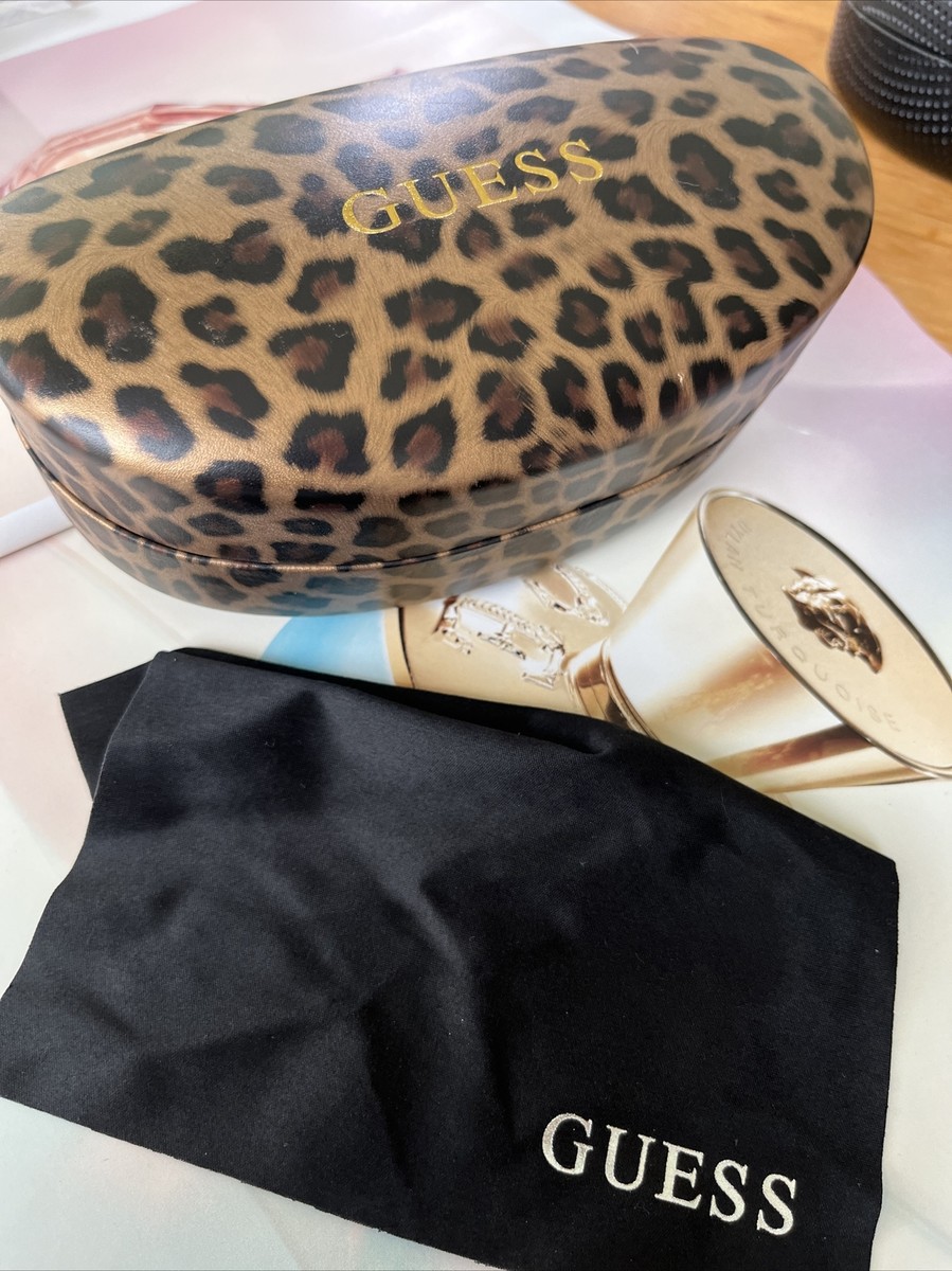 AUTHENTIC & NEW - GUESS LEOPARD PRINT HARD SUNGLASSES CASE  display picture 3