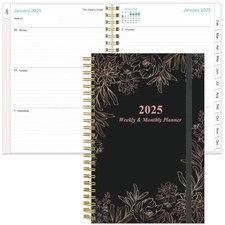 2025 Weekly Monthly Planner from January 2025 to December 2025