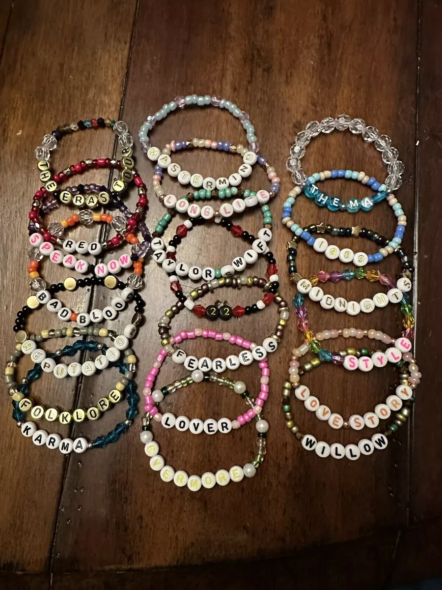 Taylor Swift friendship bracelets connect fans, helps make extra cash