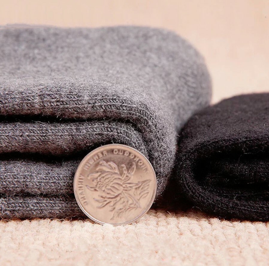 Men's Winter Fleece-lined Thick Warm Cashmere Socks