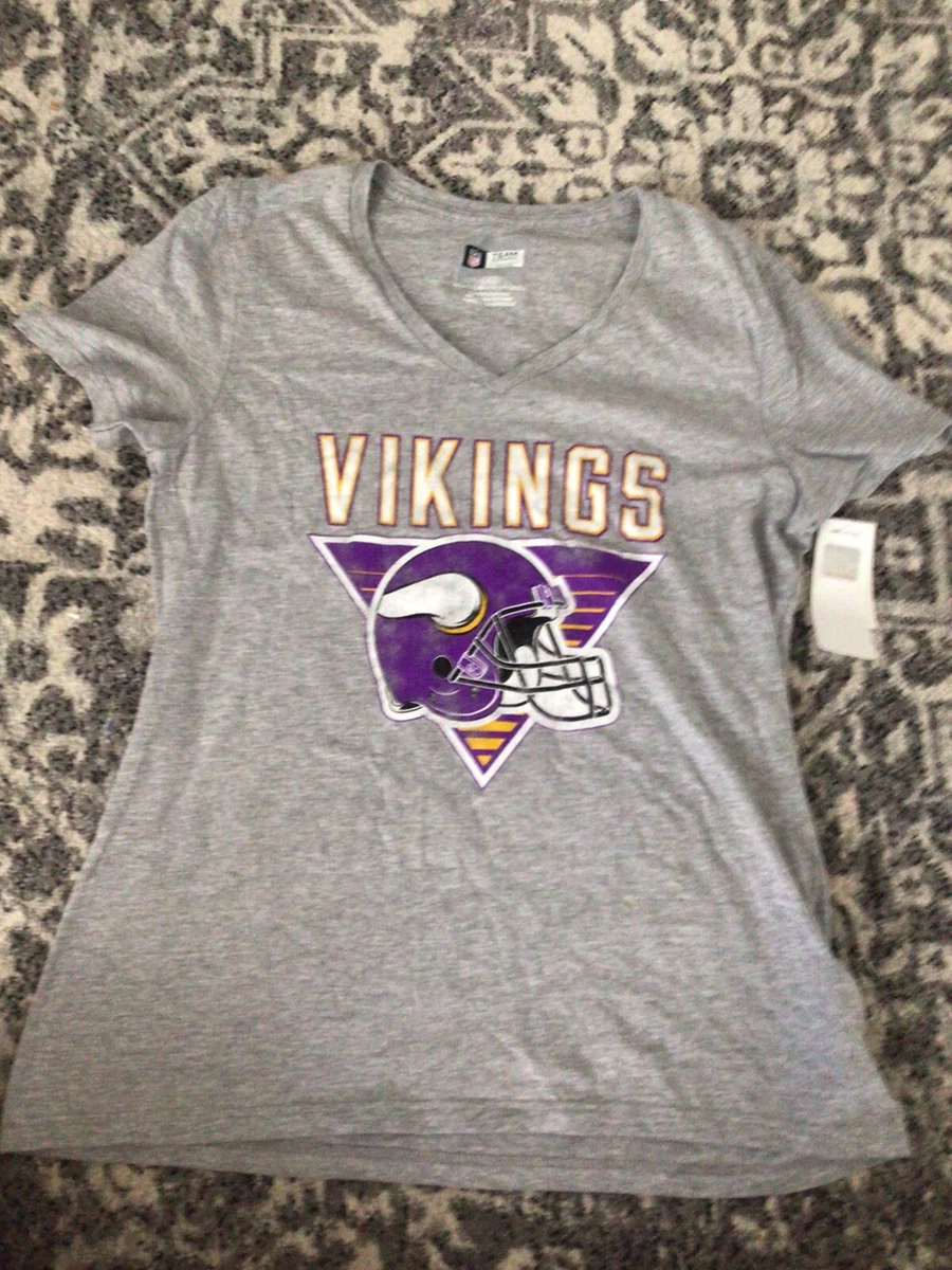 Women's vikings hotsell apparel
