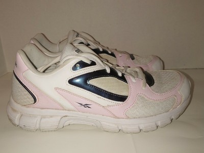 Classic Running Shoes EG4534 VGUC | eBay