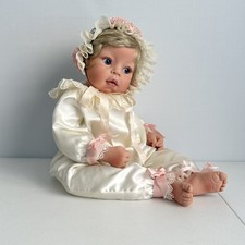 Pauline Bjonness-Jacobsen 1997 Collectible Vinyl Doll, Limited Edition. 278/650