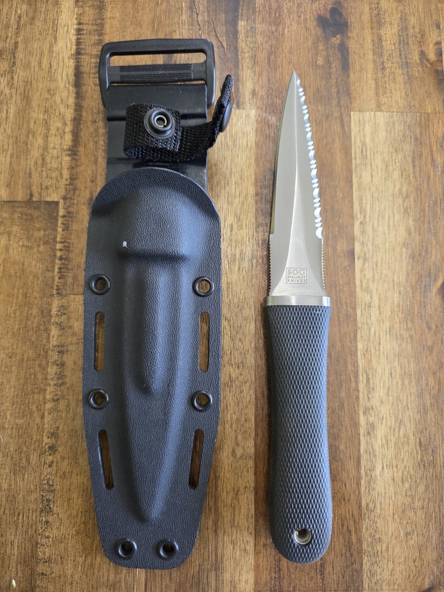 Original SOG Seki Japan Pentagon dagger partially serrated 5-inch