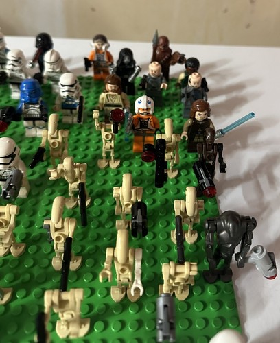 Bulk Lego Star Wars 52 Minifigures Lot Clone Troopers Droids Plus ...