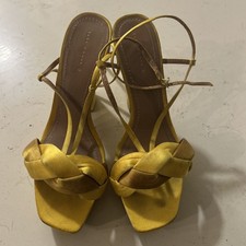 ZARA sandali donna giallo raso tacco a blocco cinturino punta quadrata misura 40/US 9