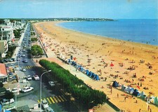 17 ROYAN LA GRANDE PLAGE ET LE BOULEVARD FREDERIC GARNIER