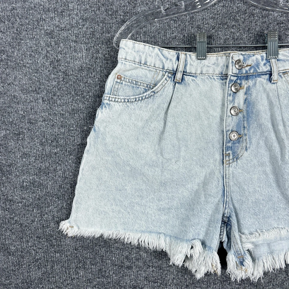 Pantalones Cortos de Denim Zara Para Mujer 6 Tiro Alto Botón Mosca Envejecido Dobladillo Deshilachado Verano Foto 3 de 4